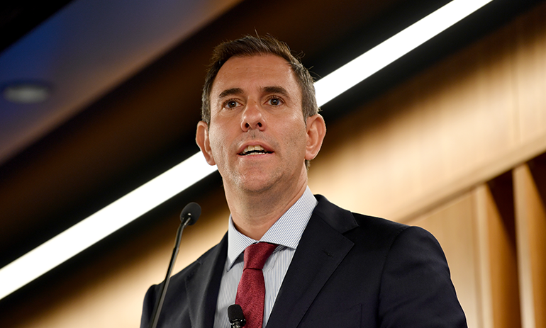 Federal Treasurer Jim Chalmers delivers a keynote speech at today?s Accelerating Sustainable Finance event hosted by the Australian Sustainable Finance Institute at NAB Place in Sydney, Monday, December 12, 2022. (AAP Image/Bianca De Marchi)
