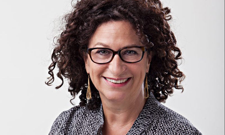 Karen Mahlab headshot