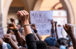 Young people are angry, so why aren?t they getting political?