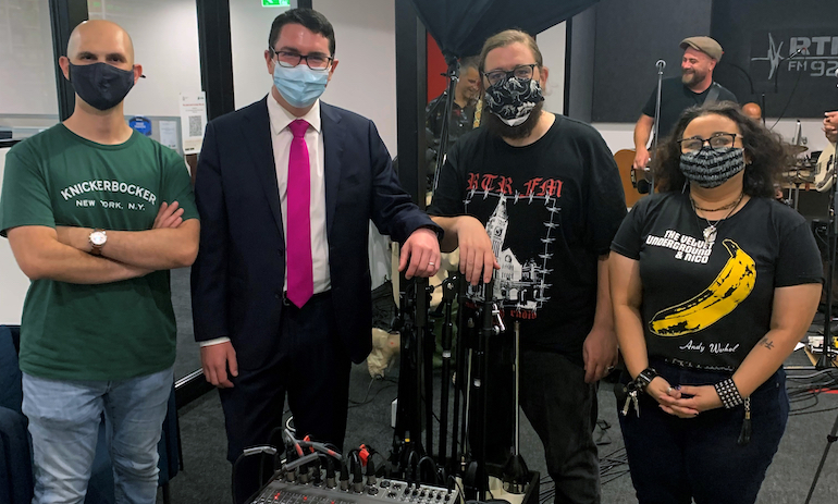 Australian politician visits a community radio station